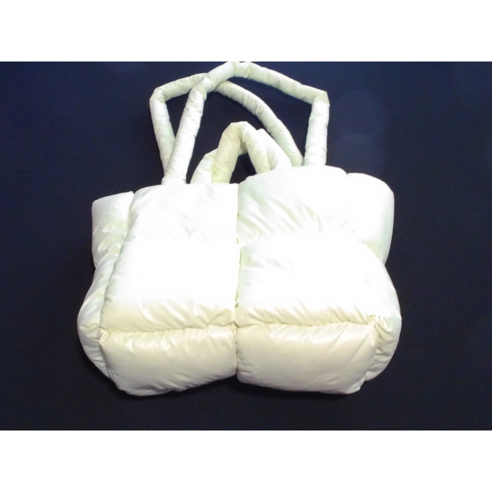 White Puffy Quilted Tote Bag Padded Shoulder Bag Cloud Hobo Handbag - Picture 7 of 7